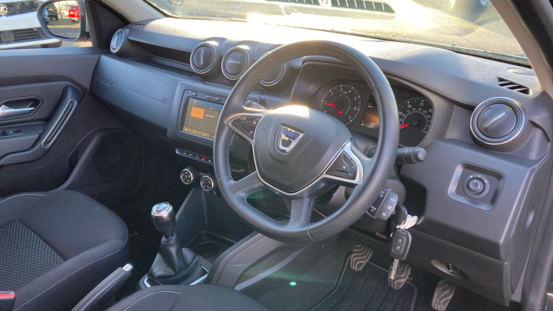 Dacia Duster 1.6 SCe Comfort 5dr 4X4 Petrol Estate